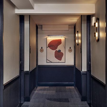 מלון Kimpton Theta New York - Times Square By Ihg מראה חיצוני תמונה Corridor