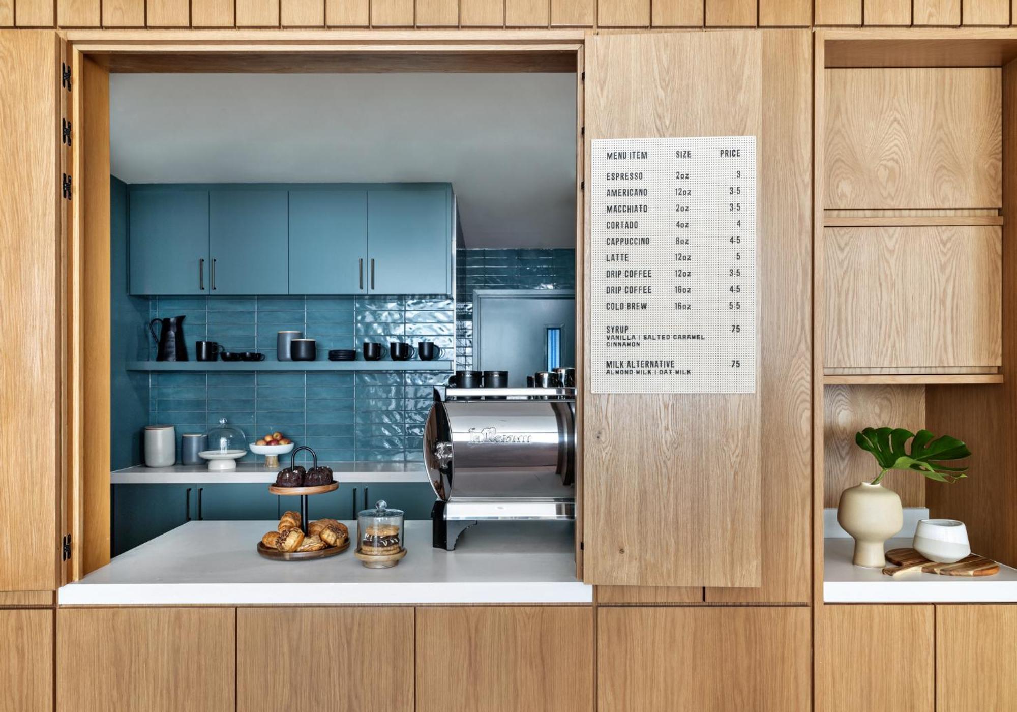 מלון Kimpton Theta New York - Times Square By Ihg מראה חיצוני תמונה The coffee bar at the 2018 edition of the London Design Festival