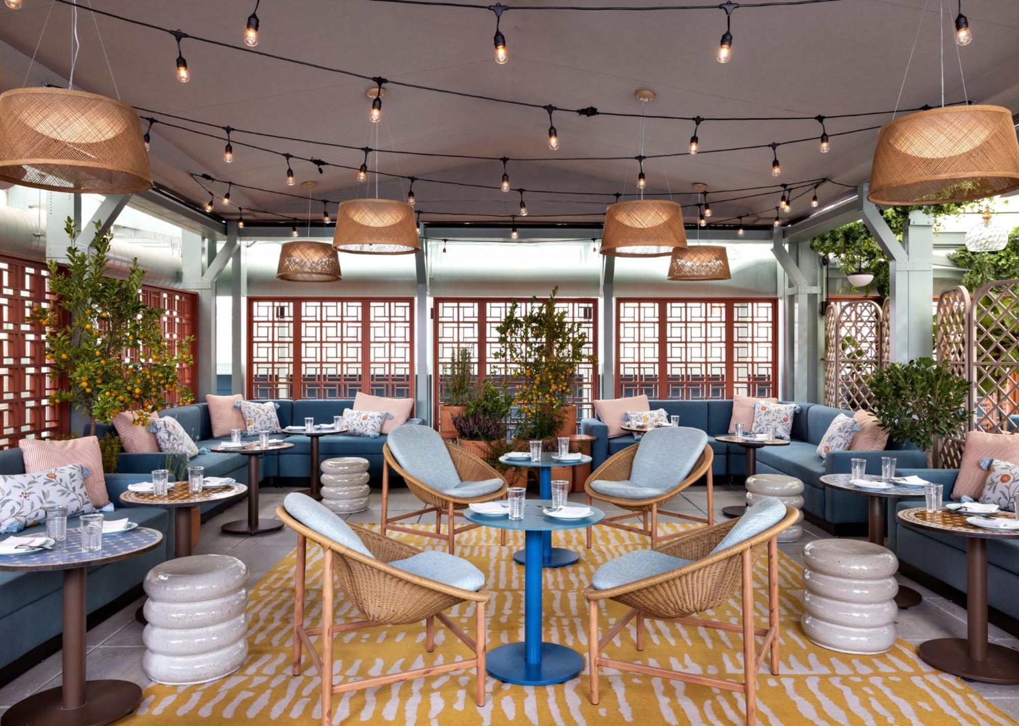 מלון Kimpton Theta New York - Times Square By Ihg מראה חיצוני תמונה The Terrace at The Standard East Village